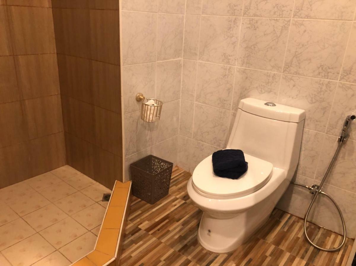 Cu@Jomtien Hotel Патая Екстериор снимка